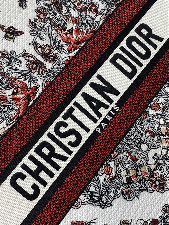 2025228Y500P212153680