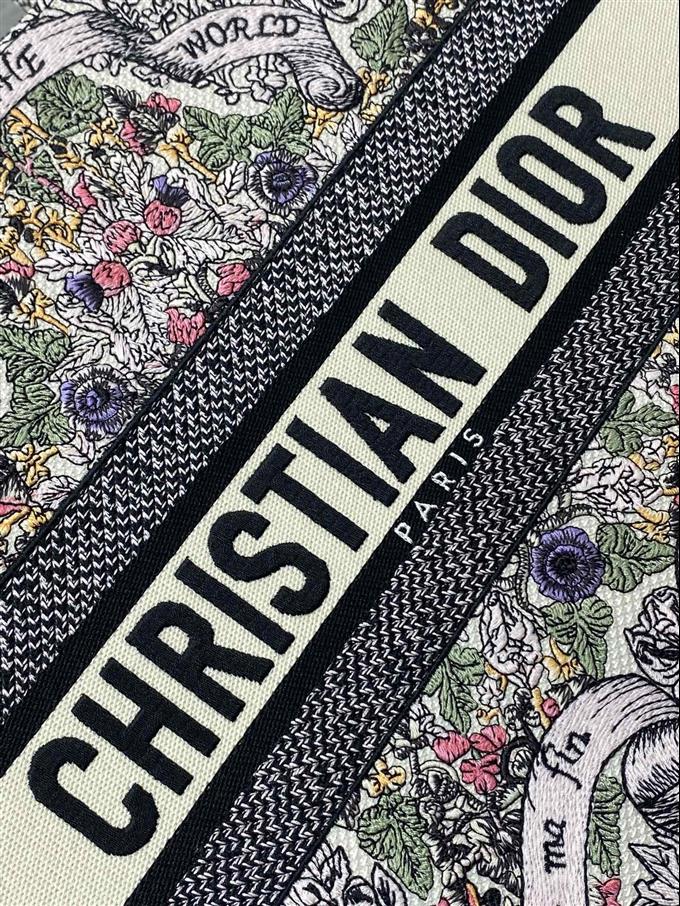 2025228Y500P212153823