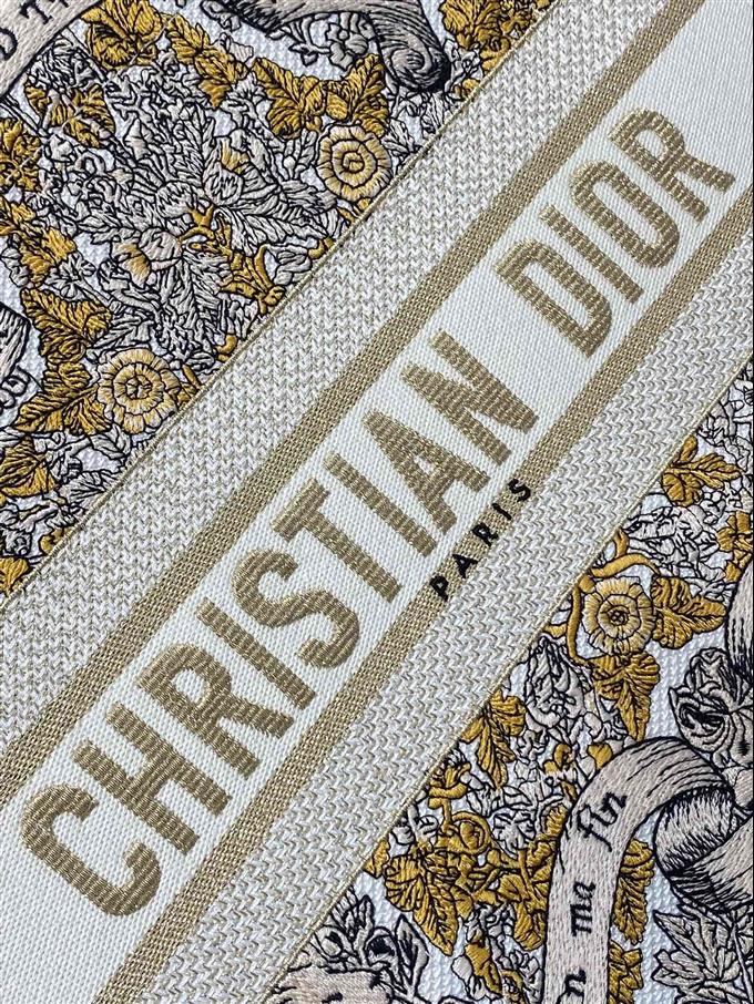 2025228Y500P212153964