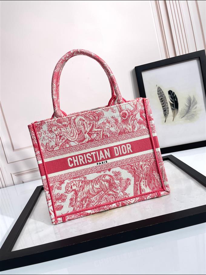 2025228Y550P203750345