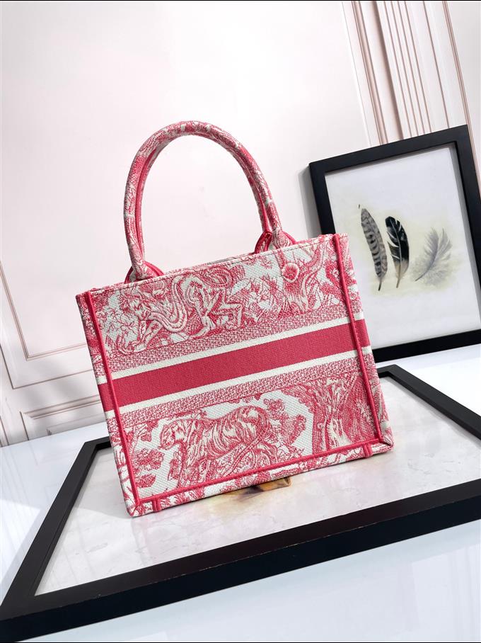 2025228Y550P203750376