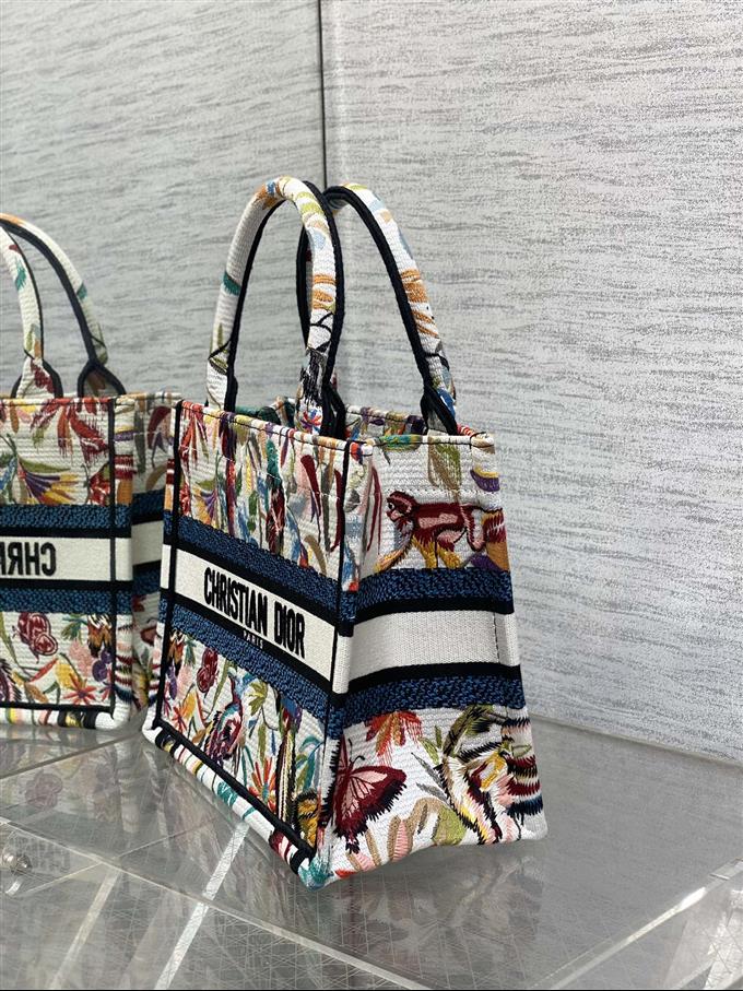 2025228Y550P20383483