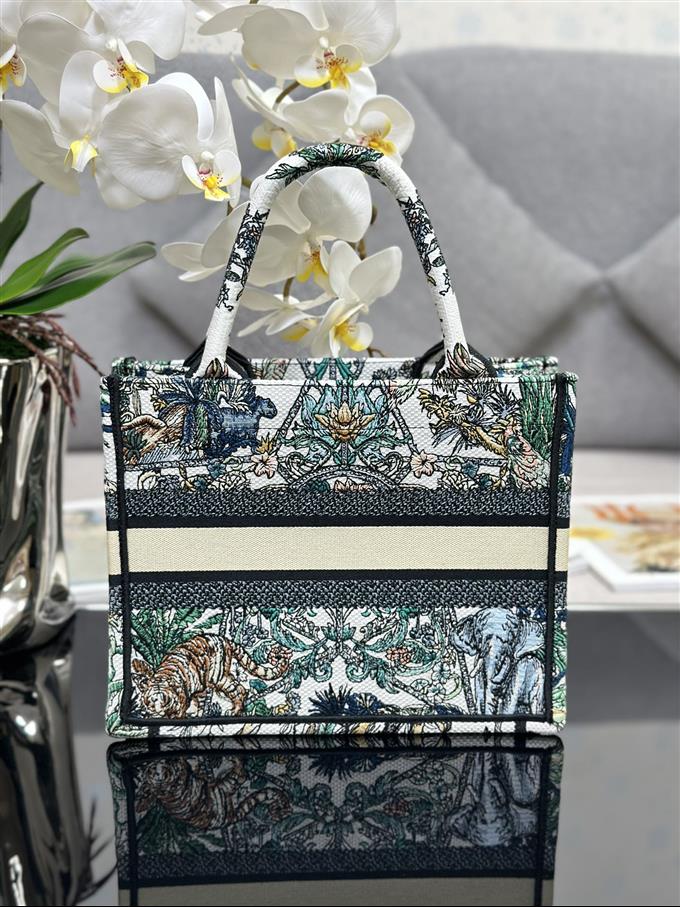 2025228Y550P20386957