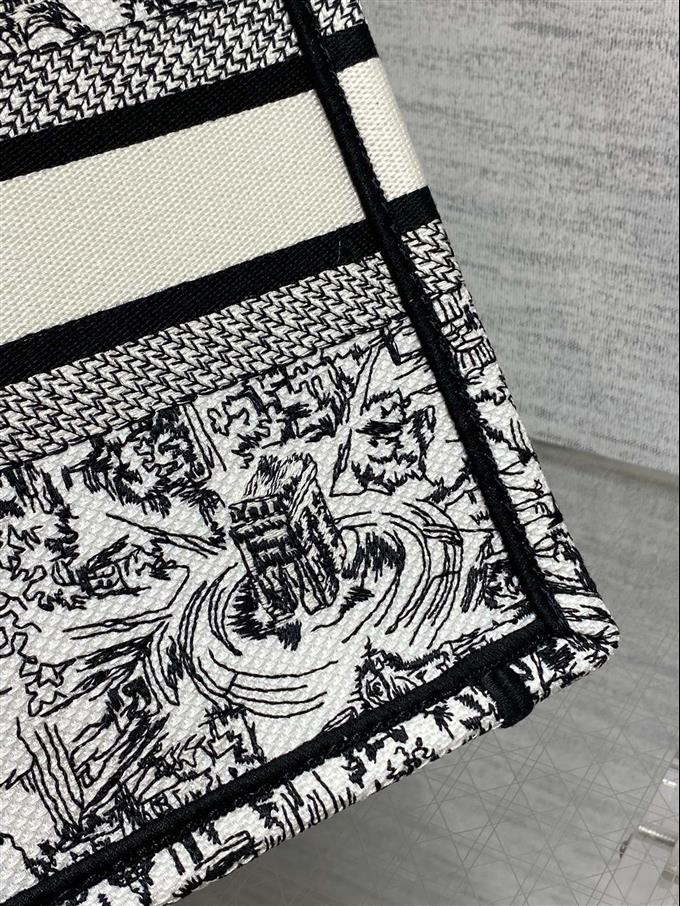 2025228Y550P20387712