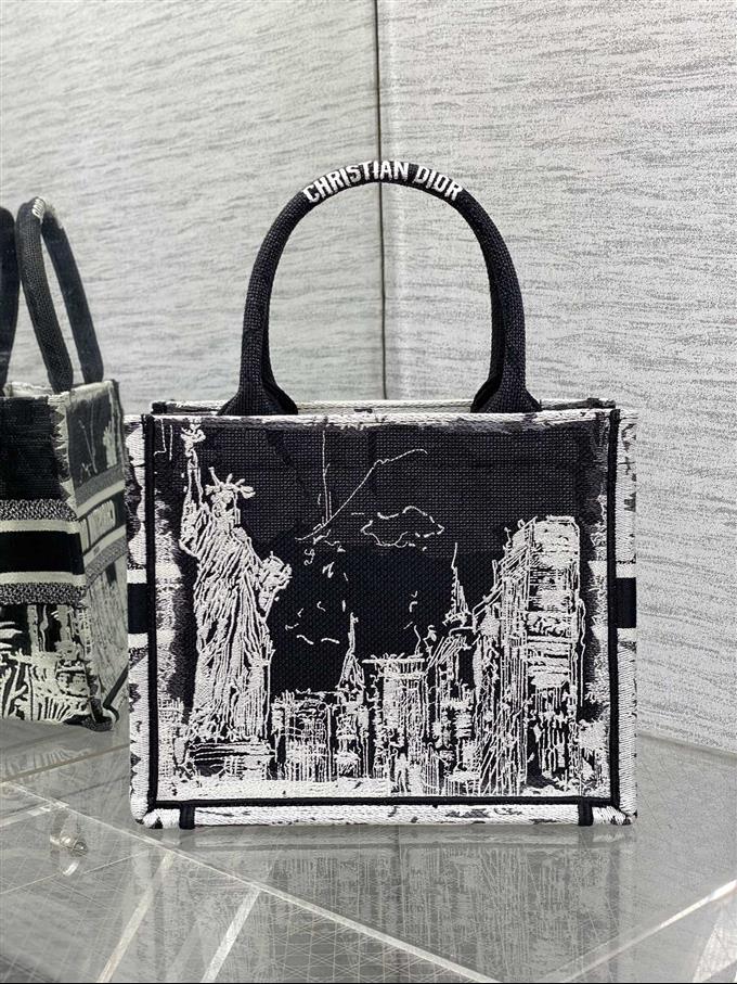 2025228Y550P20387840