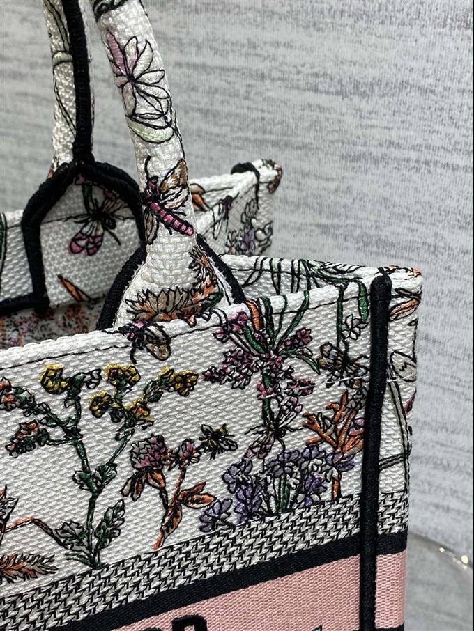 2025228Y550P20387967