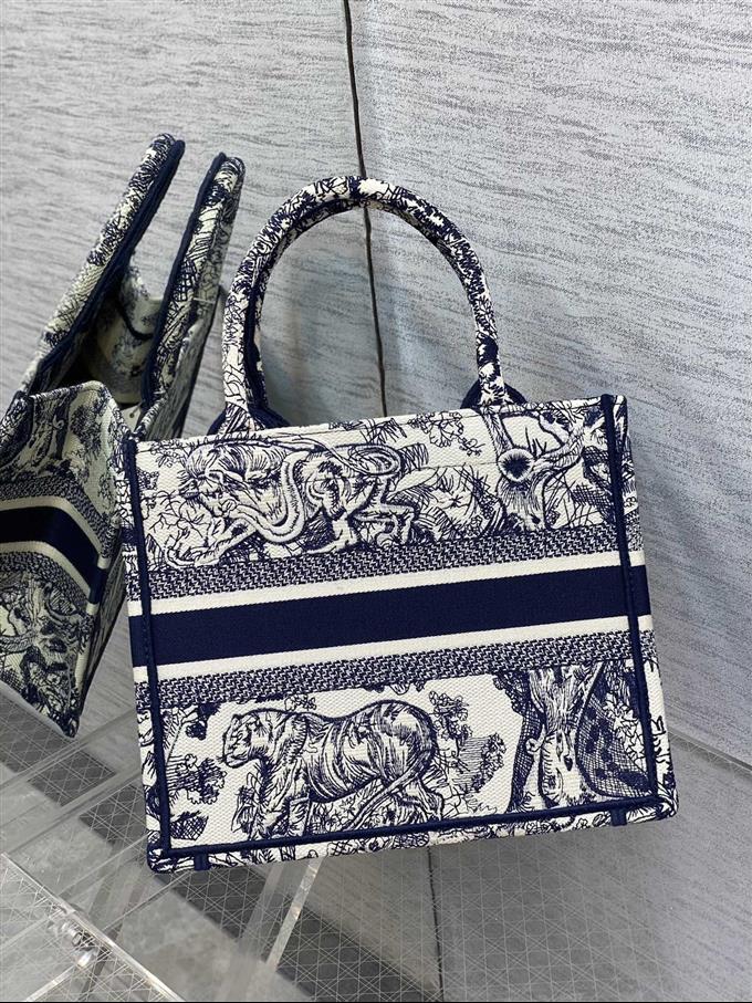 2025228Y550P212137946