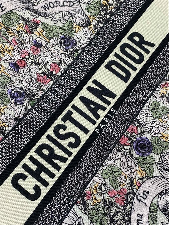 2025228Y550P212156394