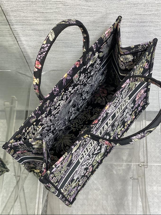 2025228Y550P21215662