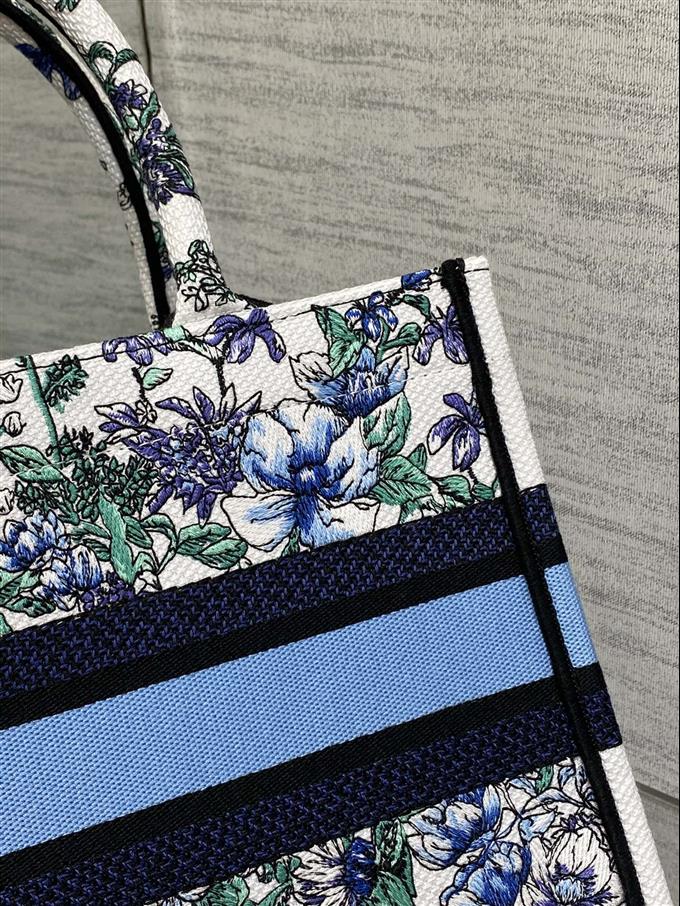 2025228Y550P212157287