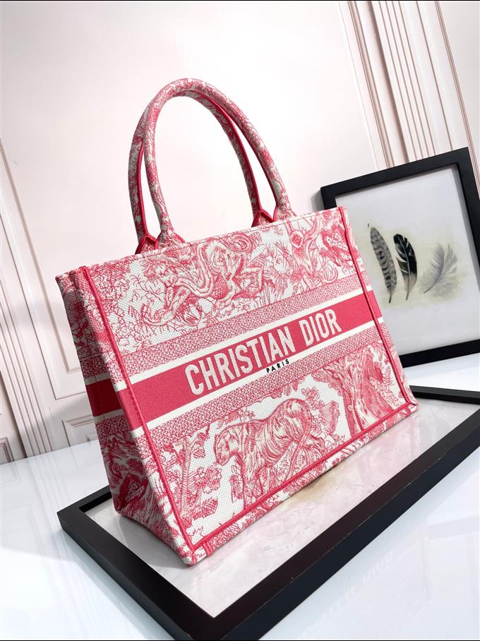 2025228Y580P203752777