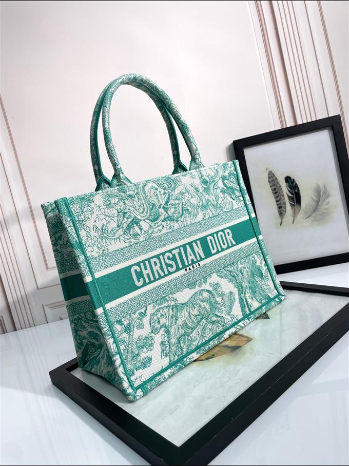 2025228Y580P203753202