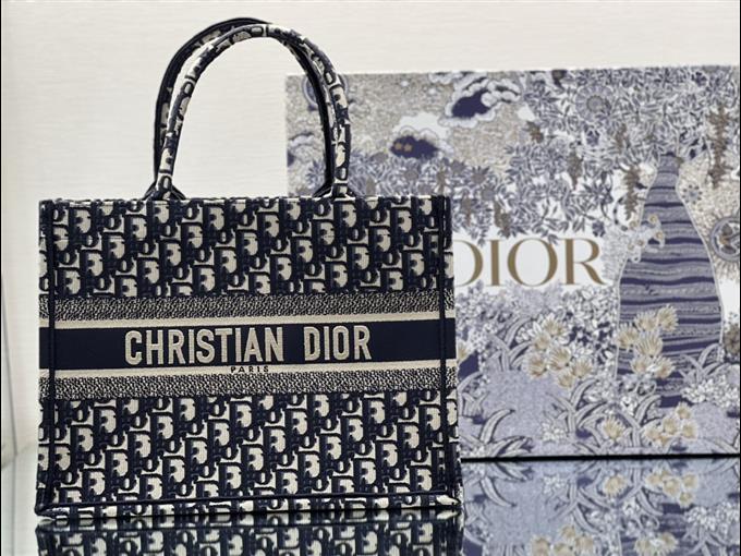 2025228Y580P203754609