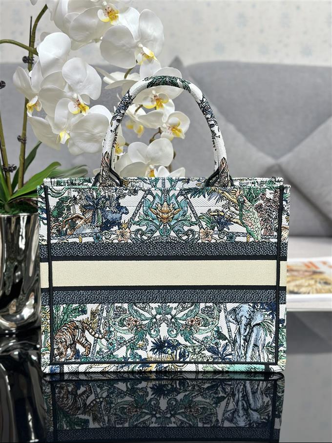 2025228Y580P20381631