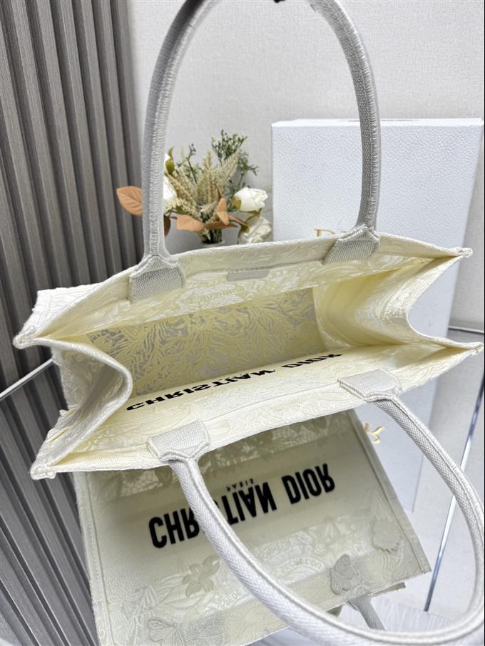 2025228Y580P203817120