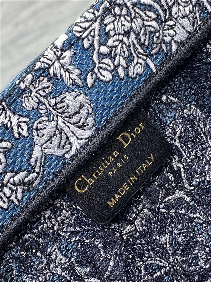 2025228Y580P212138596