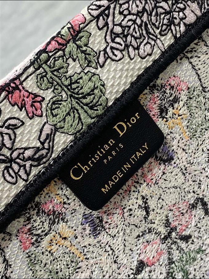 2025228Y580P212138737