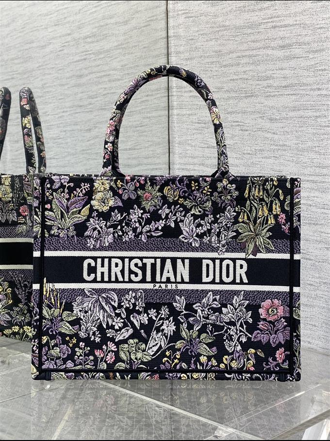 2025228Y580P212138753