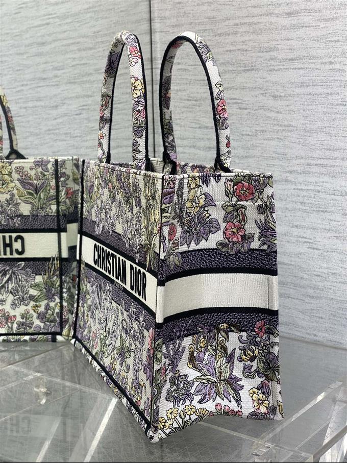 2025228Y580P212138974