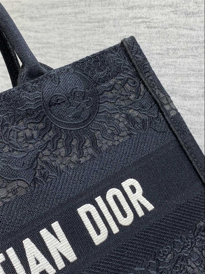 2025228Y580P212140209