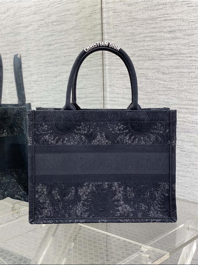 2025228Y580P212140225