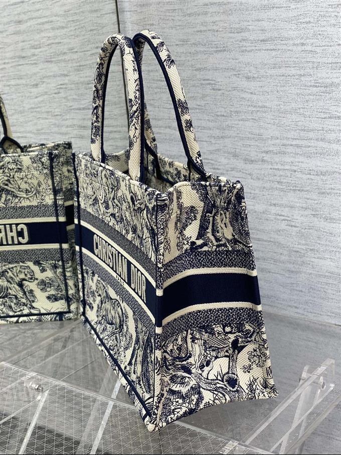 2025228Y580P212141744