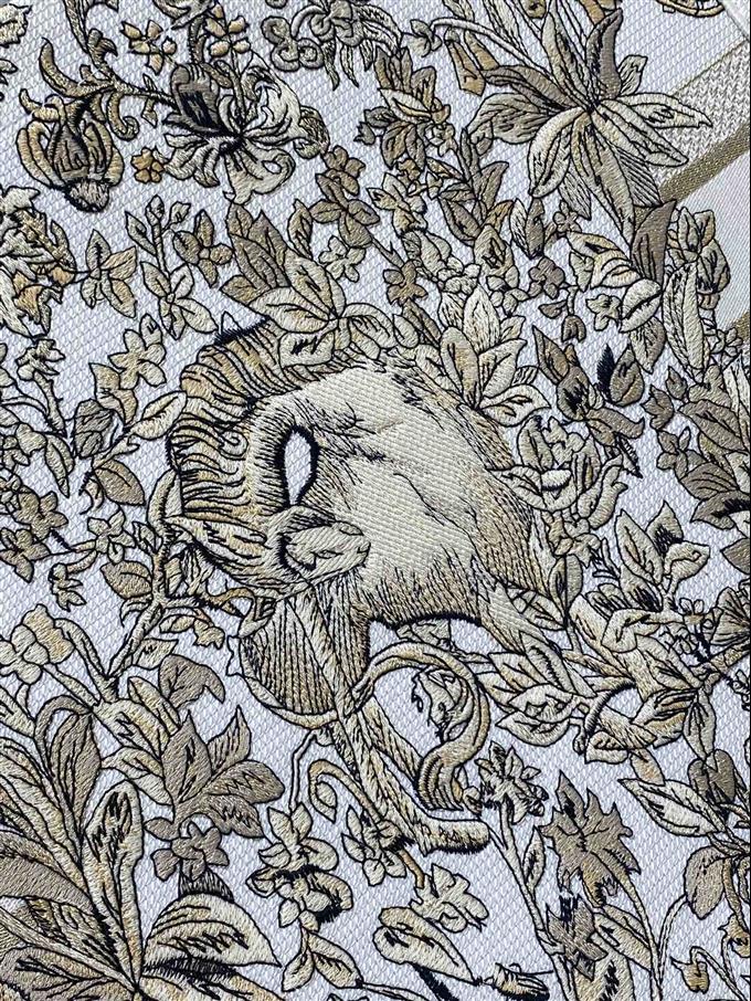 2025228Y600P212142298