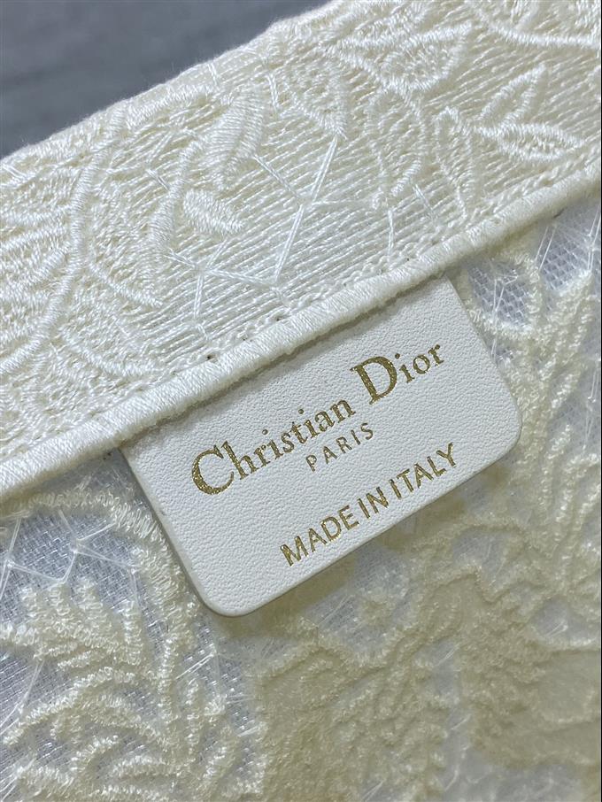 2025228Y600P212143214