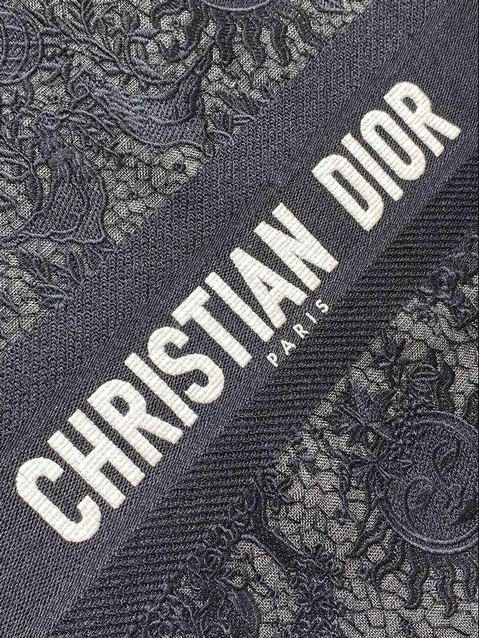 2025228Y600P212143245