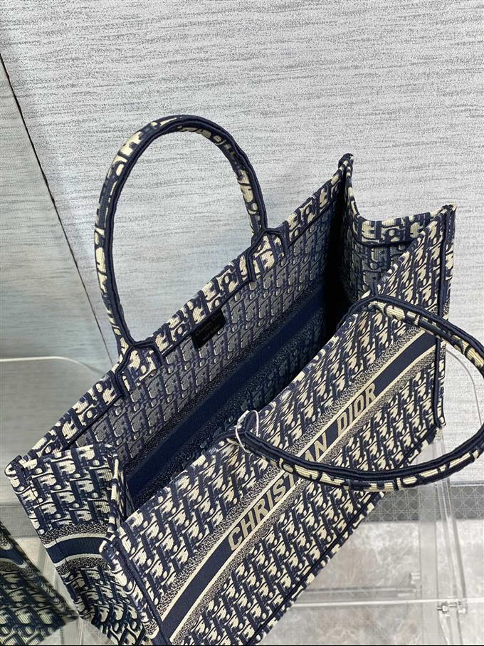 2025228Y600P212144921