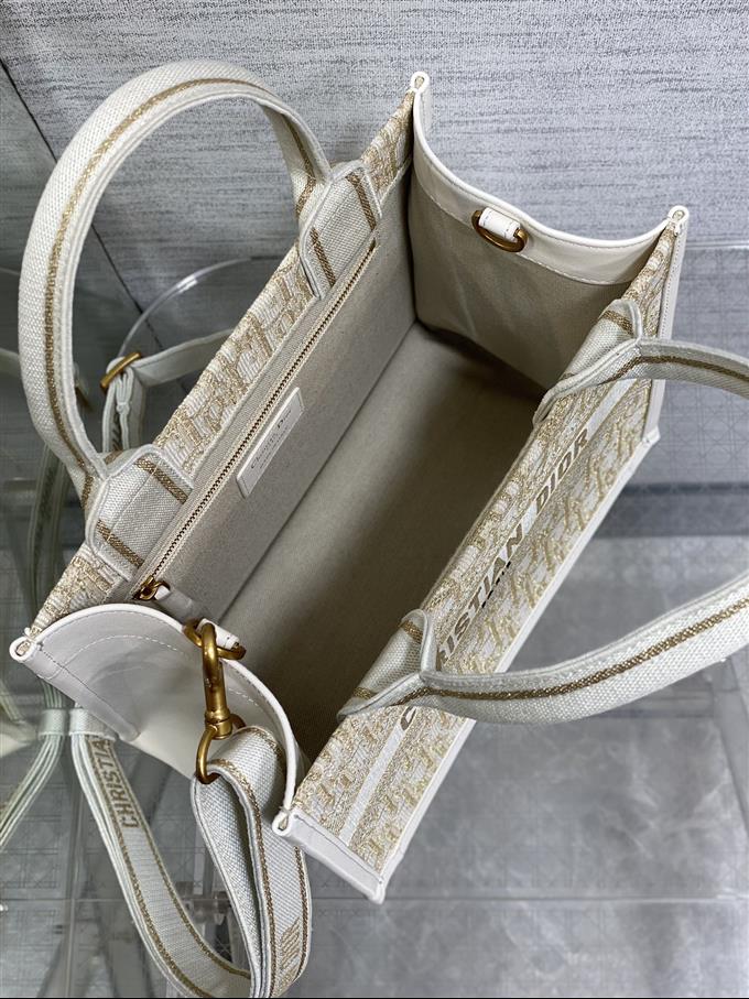 2025228Y650P21225262