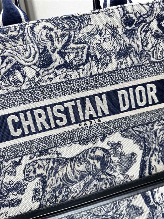 2025228Y700P203828928