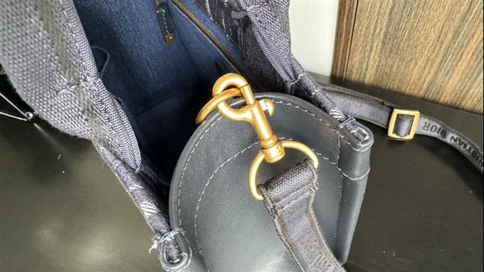 2025228Y700P203829554