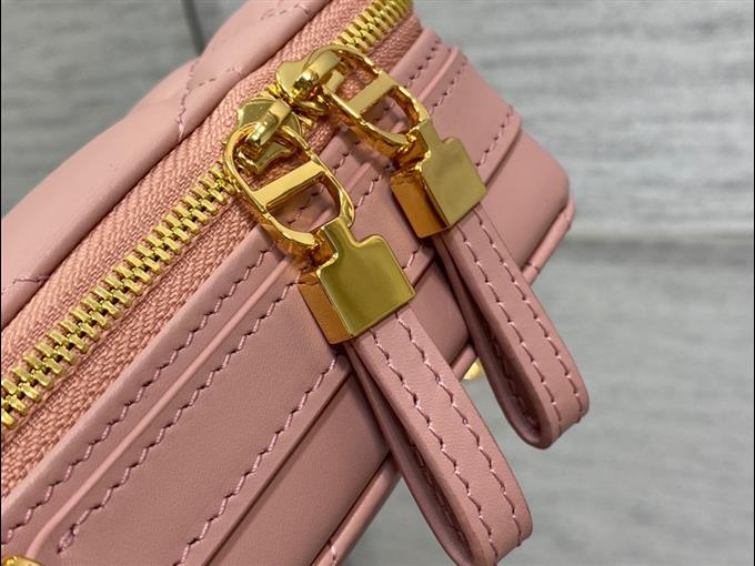 2025228Y550P20533747