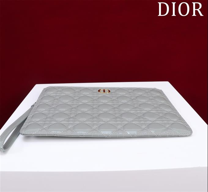 2025228Y550P20534653