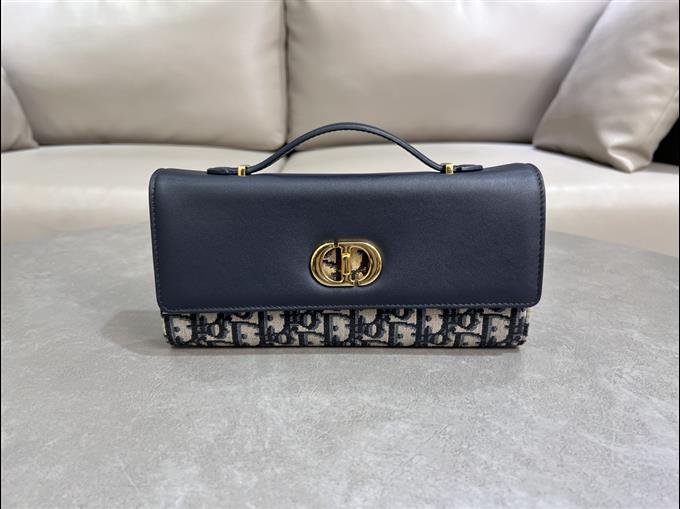 2025228Y580P20535736