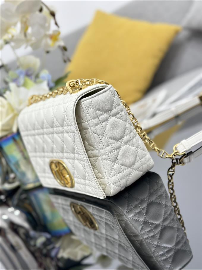 2025228Y650P20538863