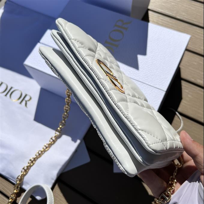 2025228Y880P20531137