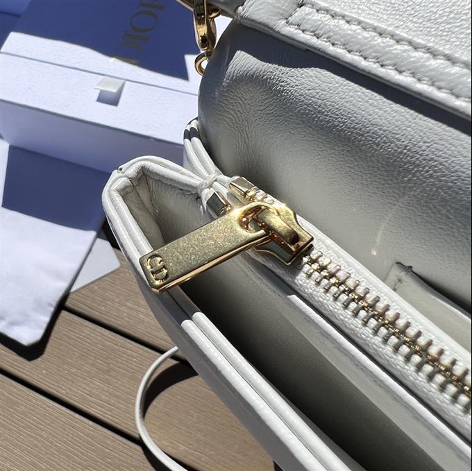 2025228Y880P20531185