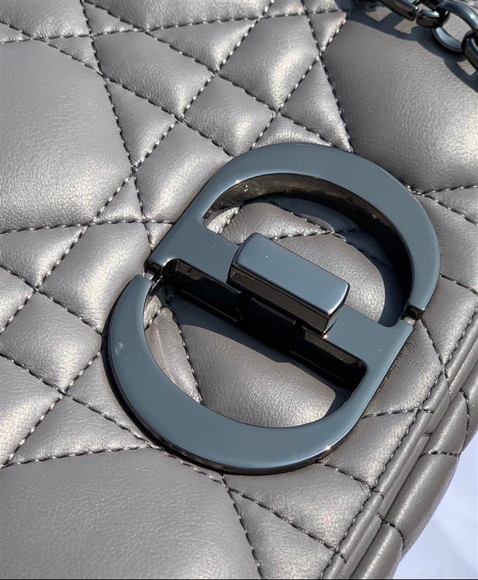 2025228Y950P20532163