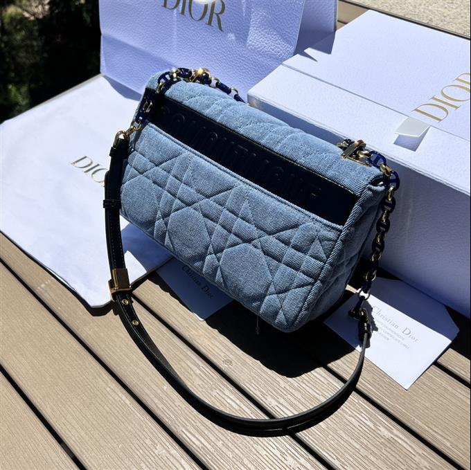 2025228Y950P20532382