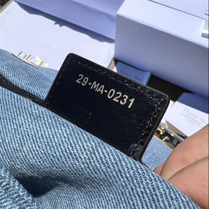 2025228Y950P20532475