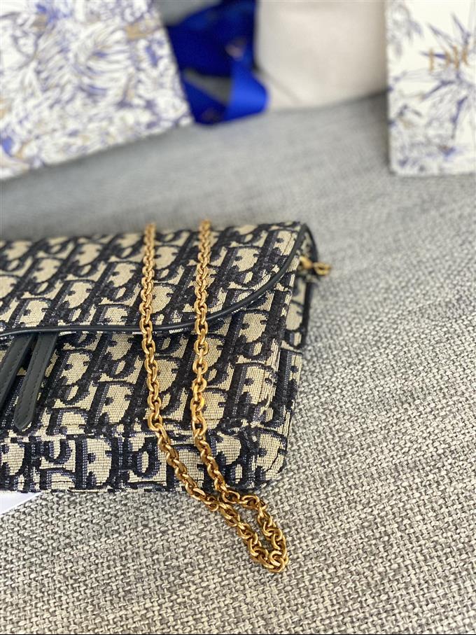 2025228Y360P221925239