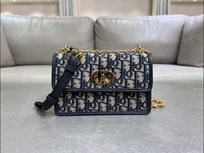 2025228Y550P222127498