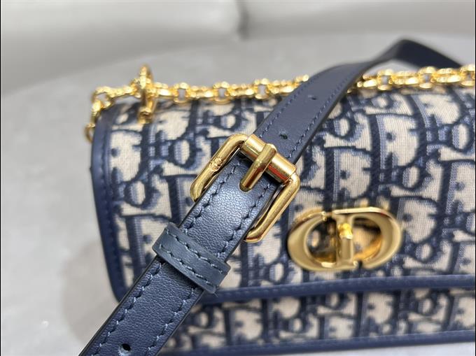 2025228Y550P222127544