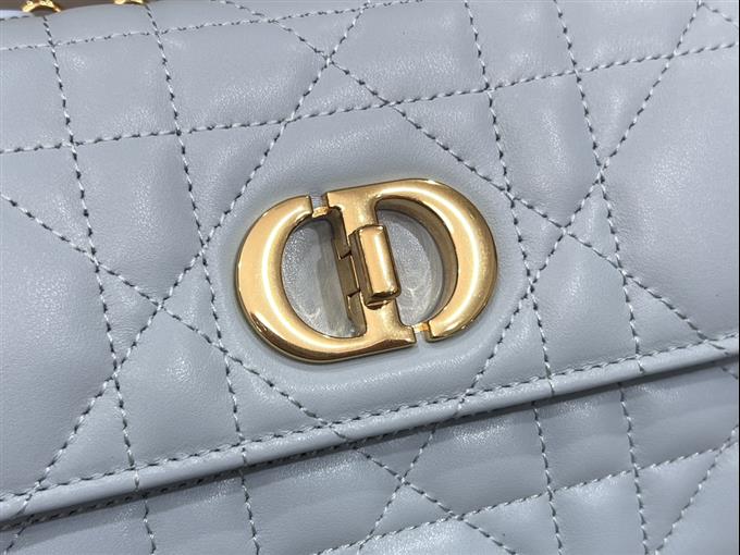 2025228Y600P222127810