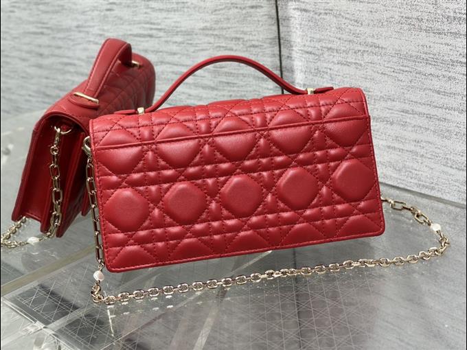 2025228Y600P222151209