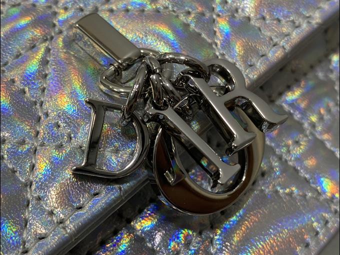 2025228Y600P222151759