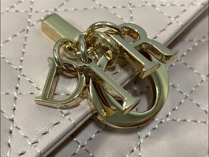 2025228Y600P22215245