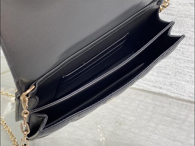 2025228Y600P222153259